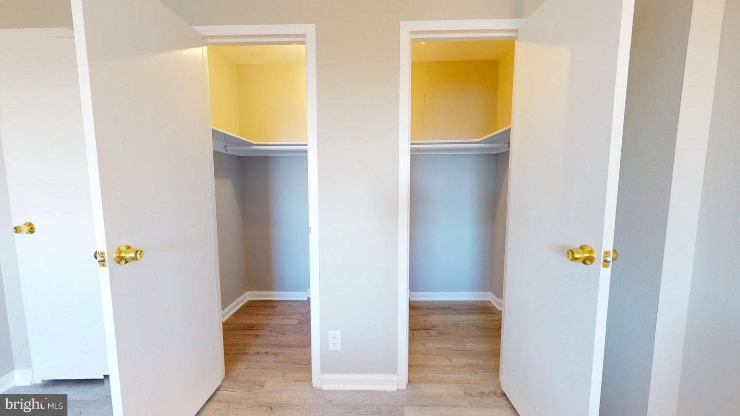 5340 Holmes Run Parkway #1215 photo 22