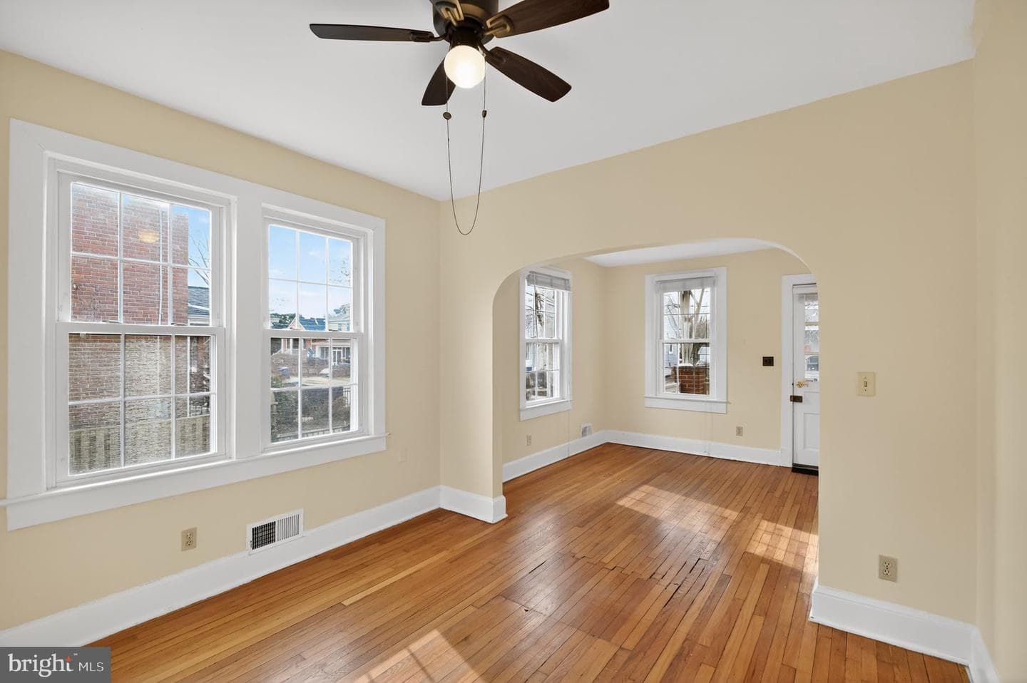 2403 Burke Avenue photo 14
