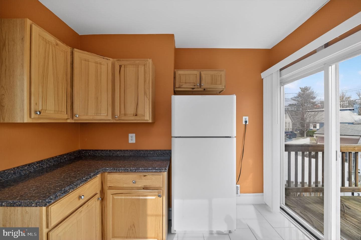 2403 Burke Avenue photo 19