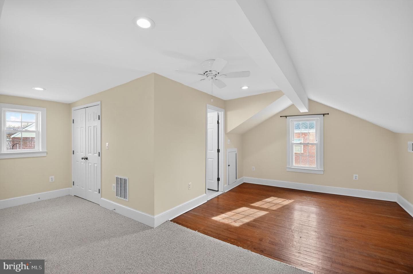 2403 Burke Avenue photo 34