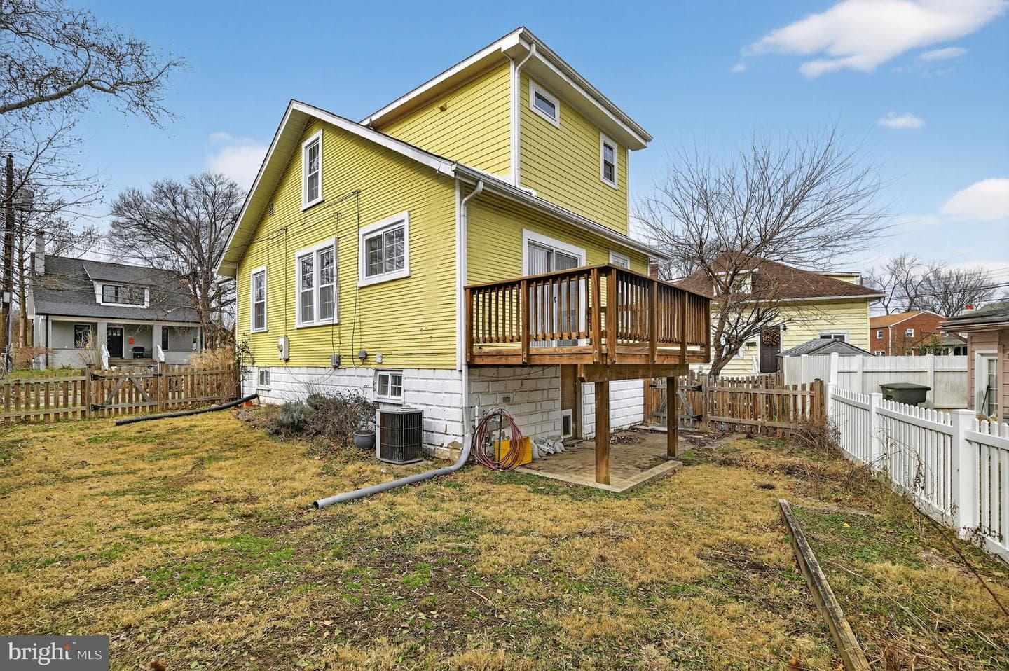 2403 Burke Avenue photo 40