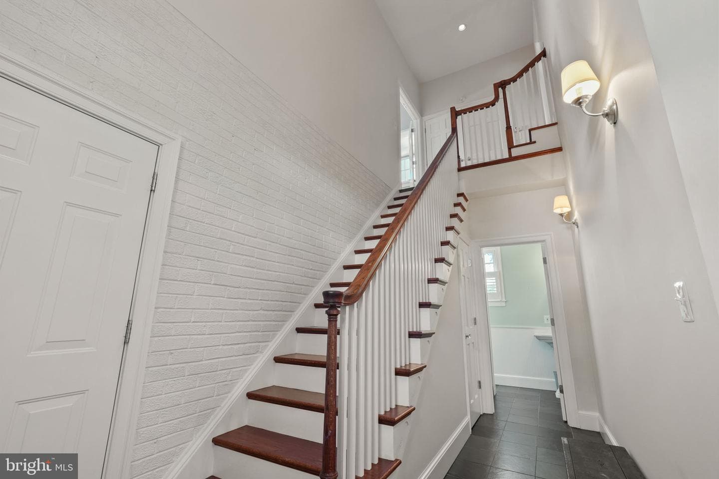 600 Upland Place photo 19