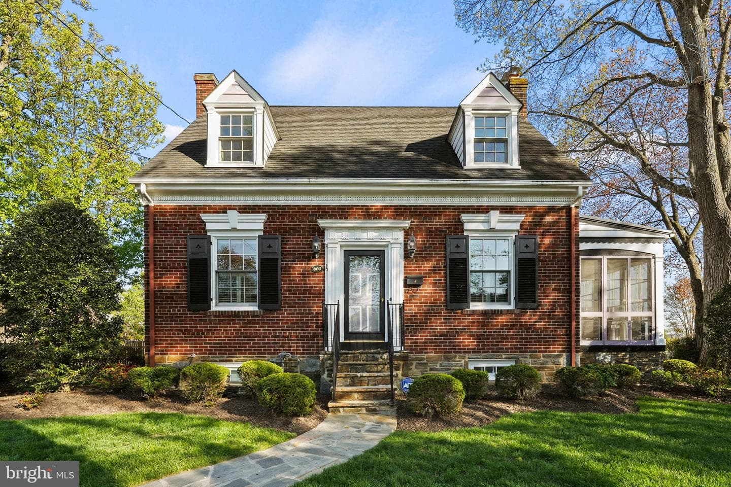 600 Upland Place photo 54