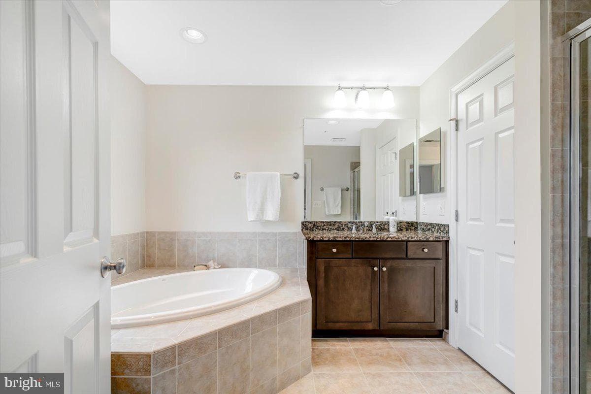 3534 Goddard Way photo 30