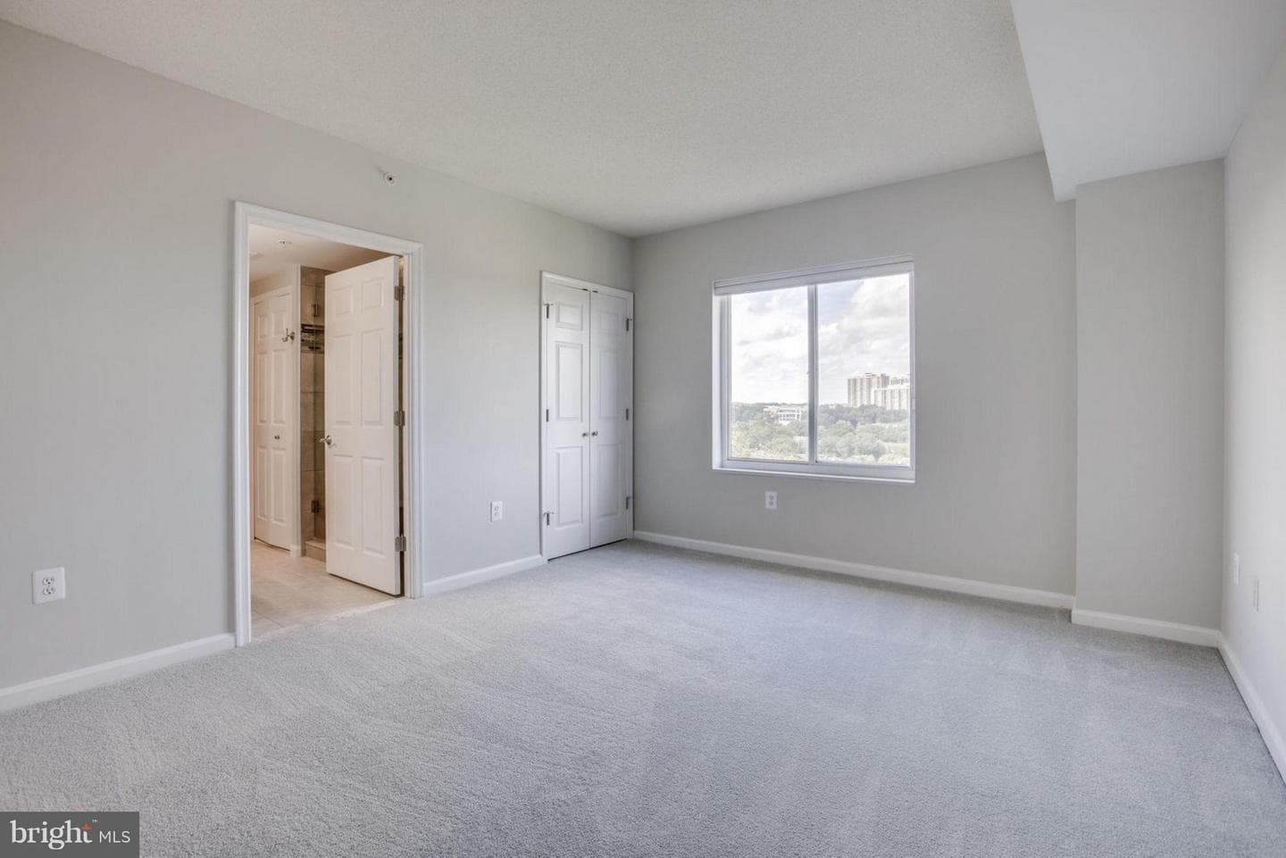3101 N Hampton Drive #1411 photo 12