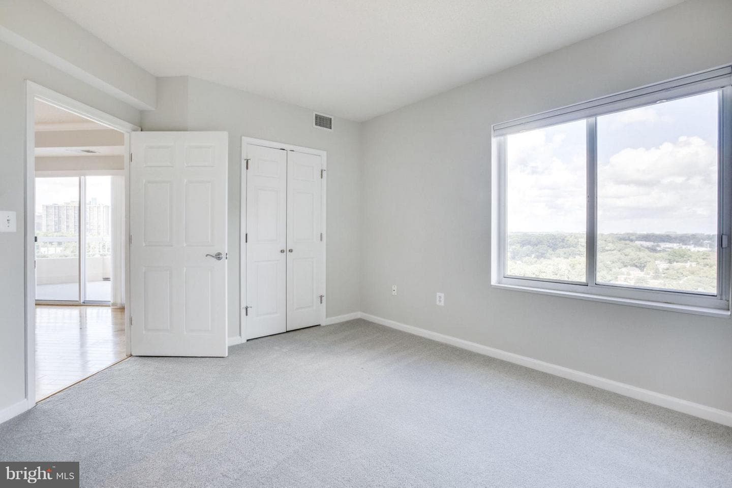 3101 N Hampton Drive #1411 photo 18
