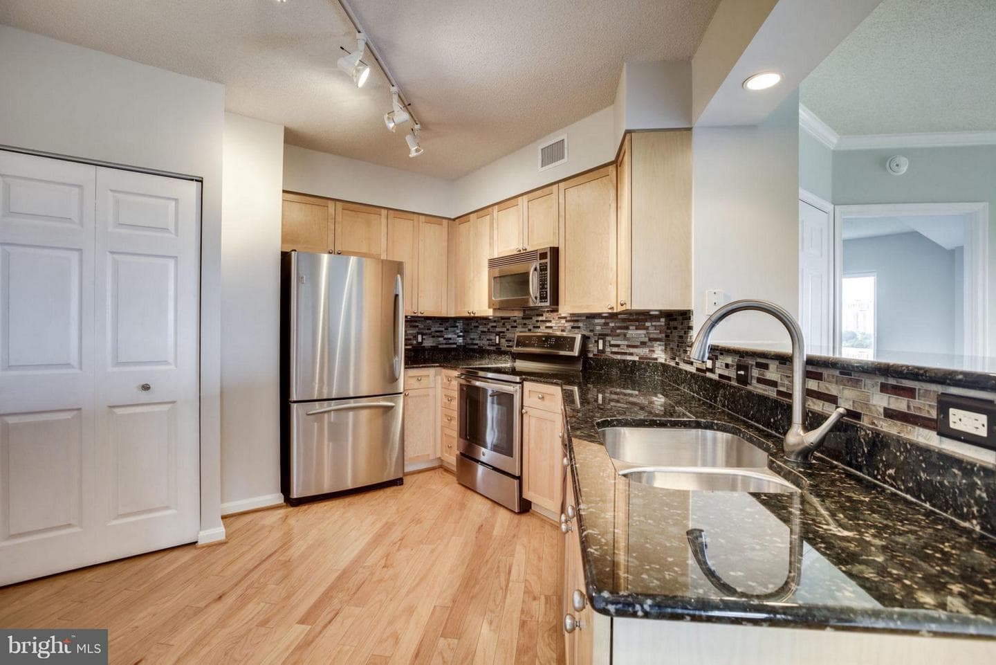3101 N Hampton Drive #1411 photo 7