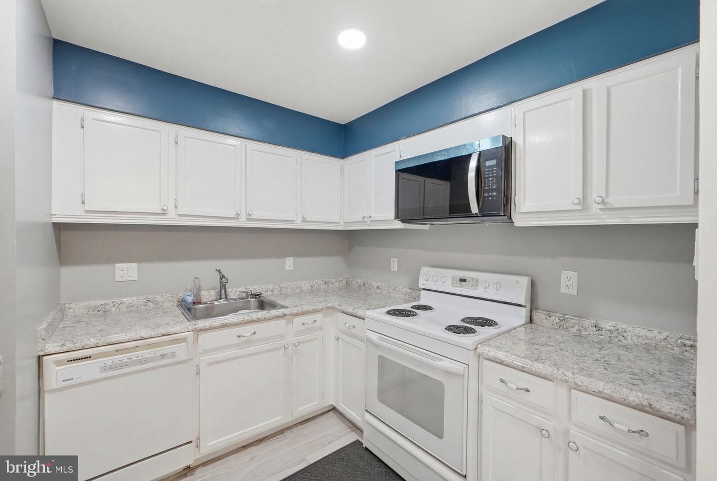 6141 Edsall Road #E photo 9