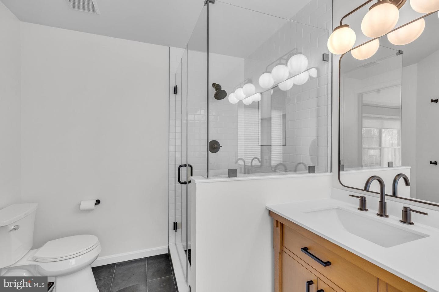 7 Arell Court photo 31