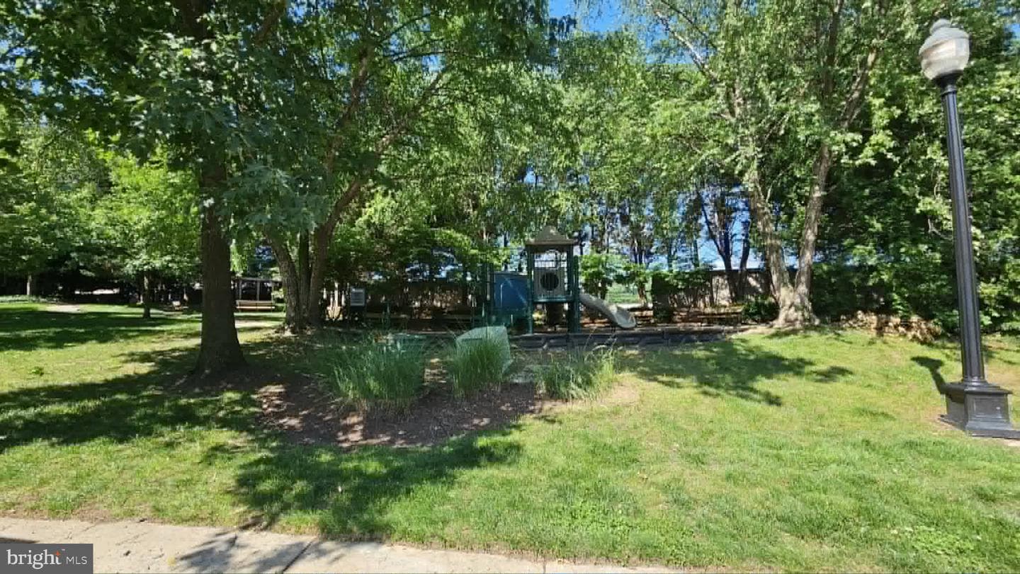 4862 Eisenhower Avenue #158 photo 29