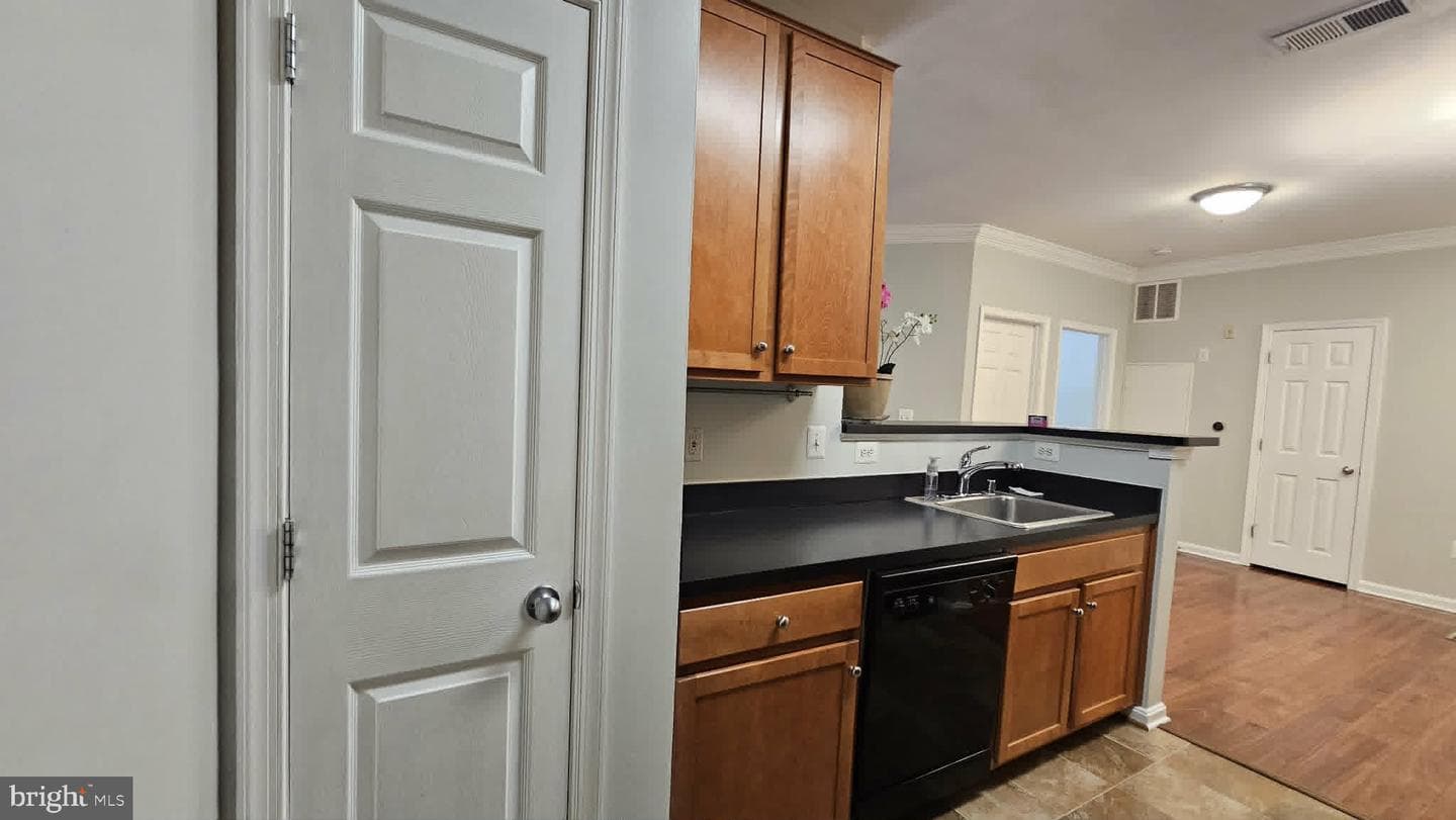 4862 Eisenhower Avenue #158 photo 42