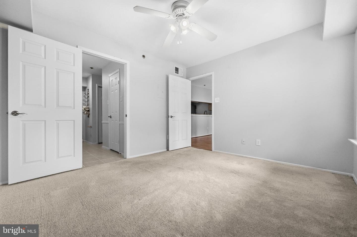 3307 Wyndham Circle #1160 photo 14