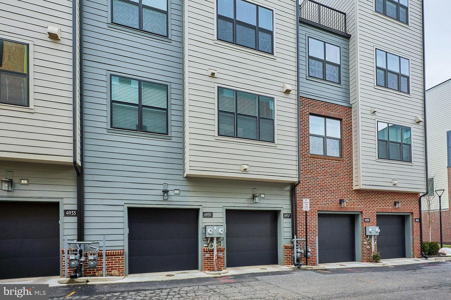 4937 Eisenhower Avenue photo 45
