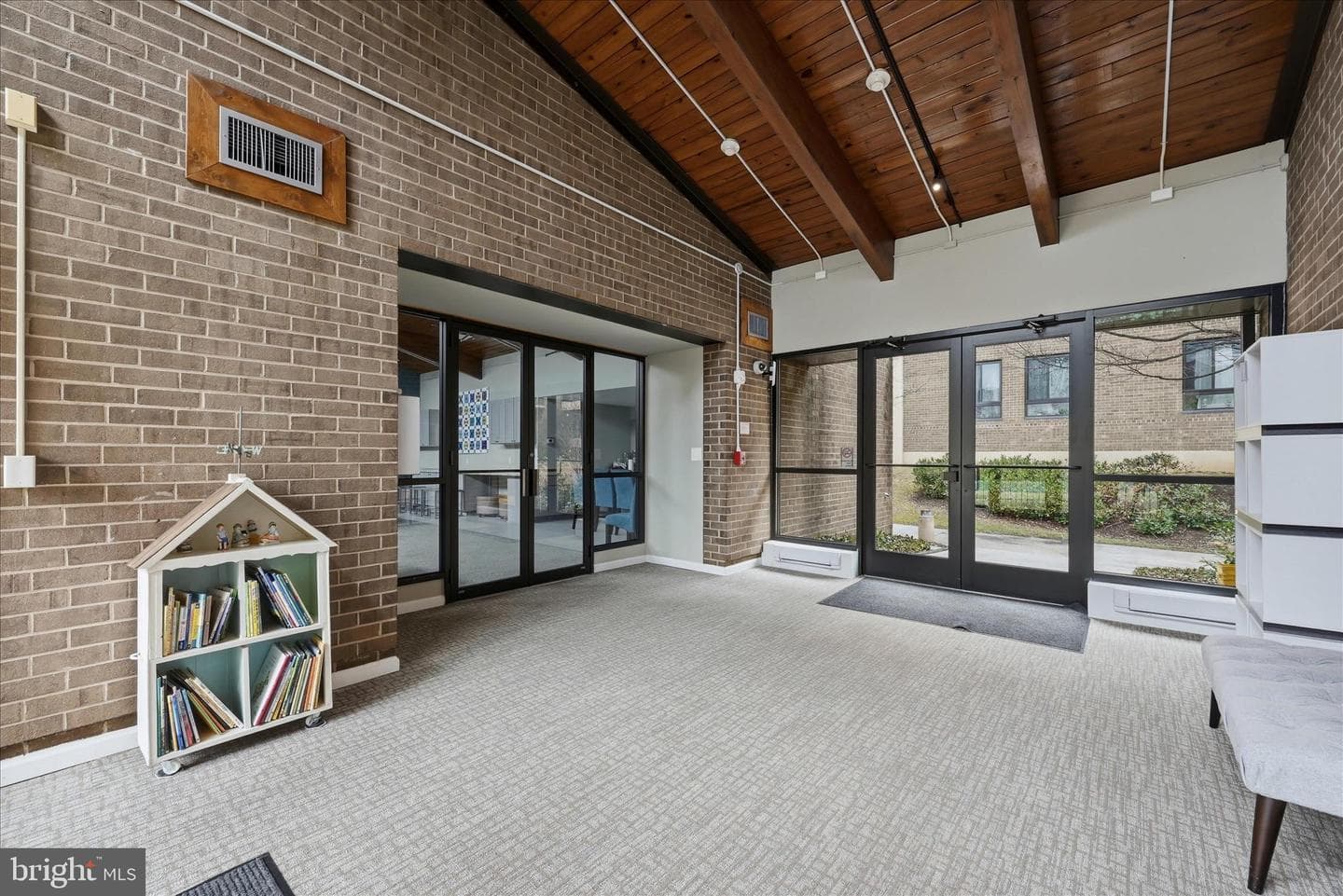 803 N Howard Street #152 photo 38