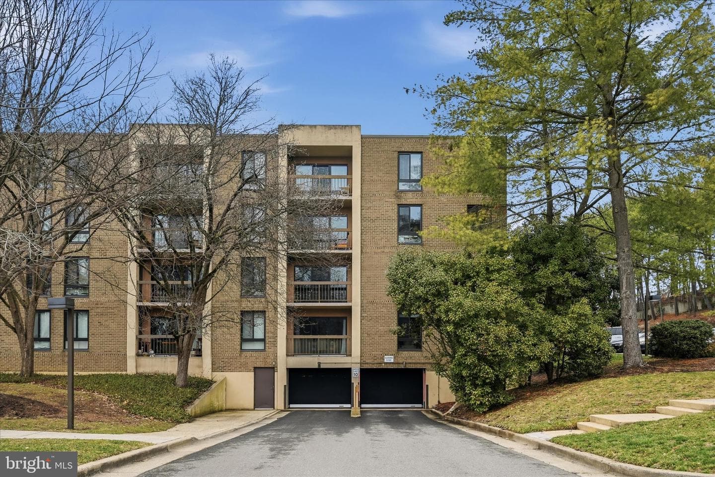 803 N Howard Street #152 photo 44