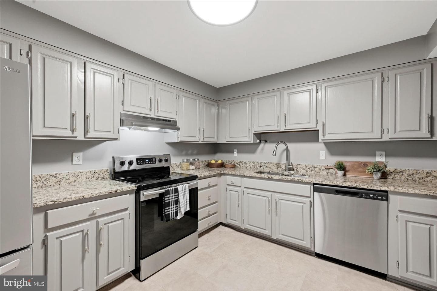 803 N Howard Street #152 photo 7