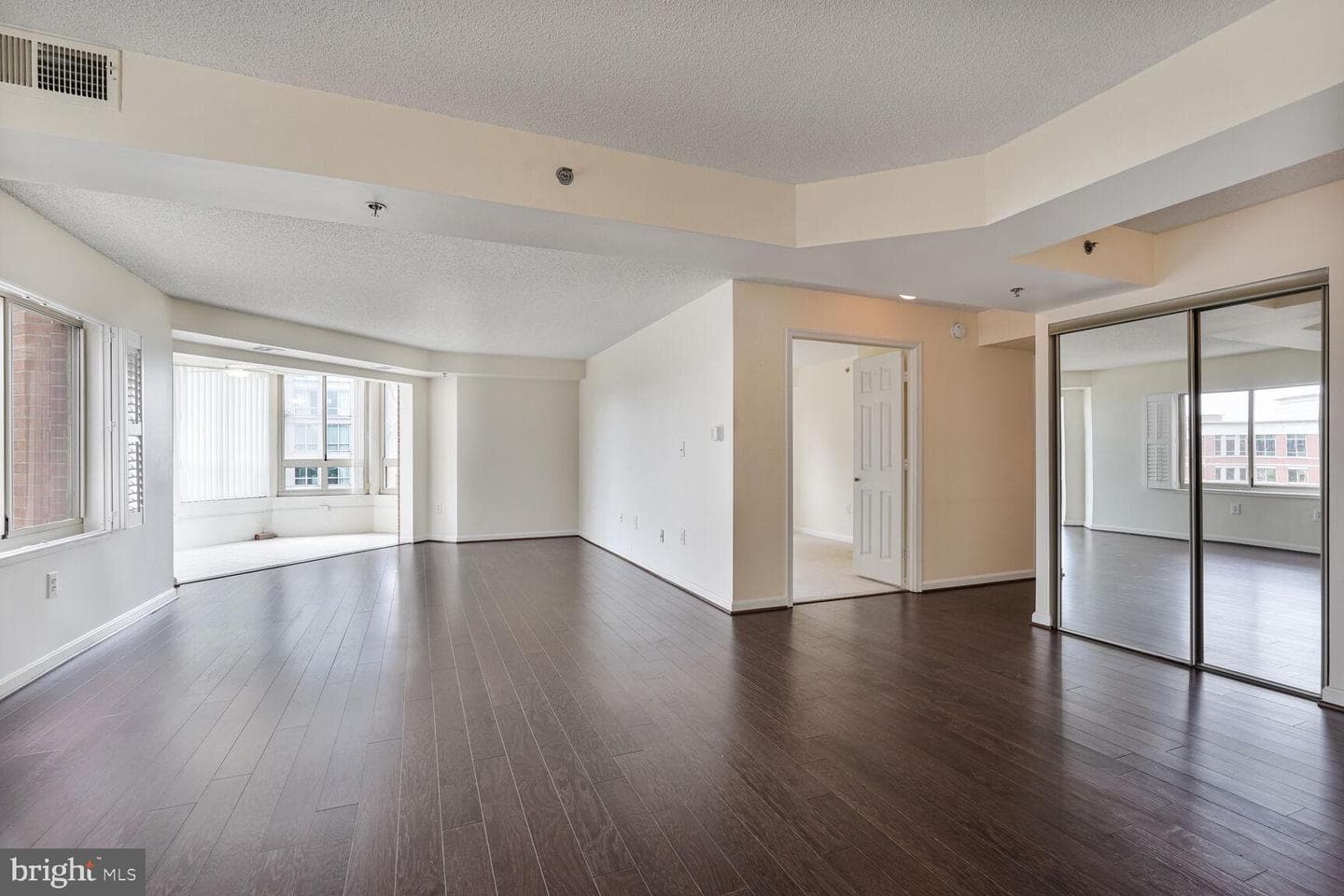 2151 Jamieson Avenue #809 photo 3