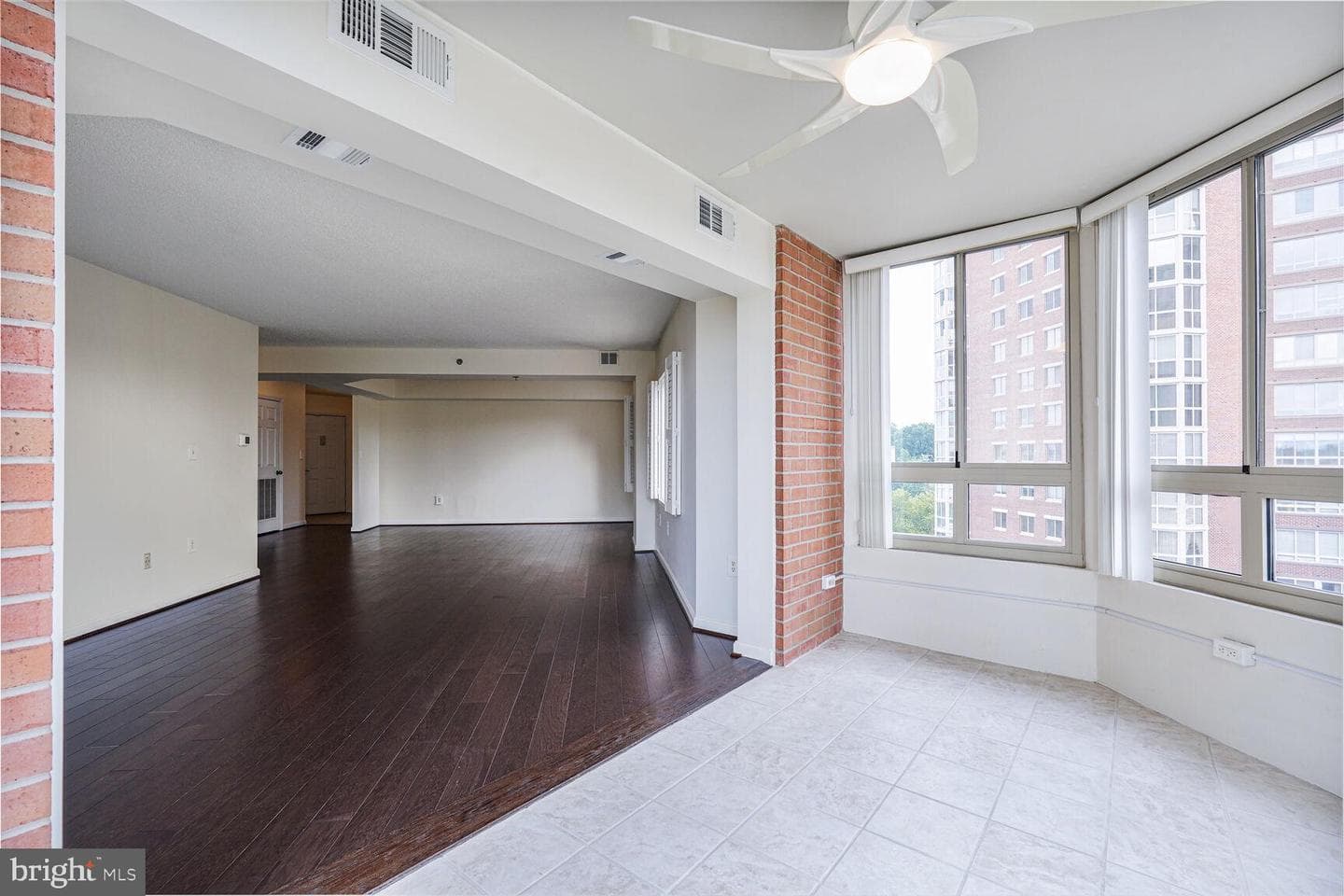 2151 Jamieson Avenue #809 photo 5