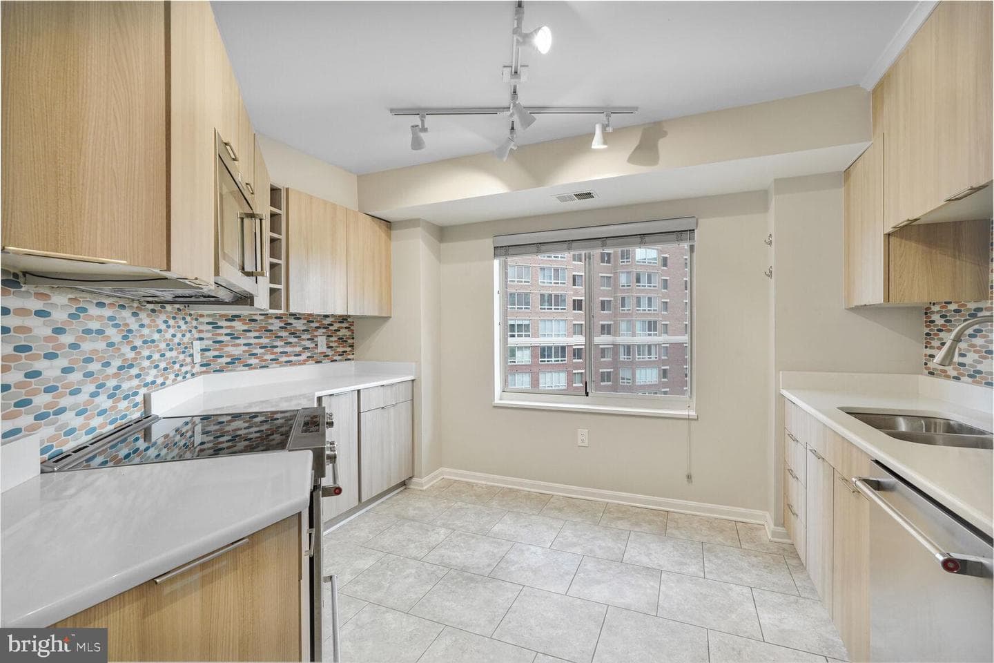 2151 Jamieson Avenue #809 photo 8