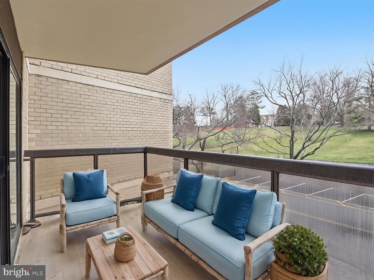 205 Yoakum Parkway #216 photo 22
