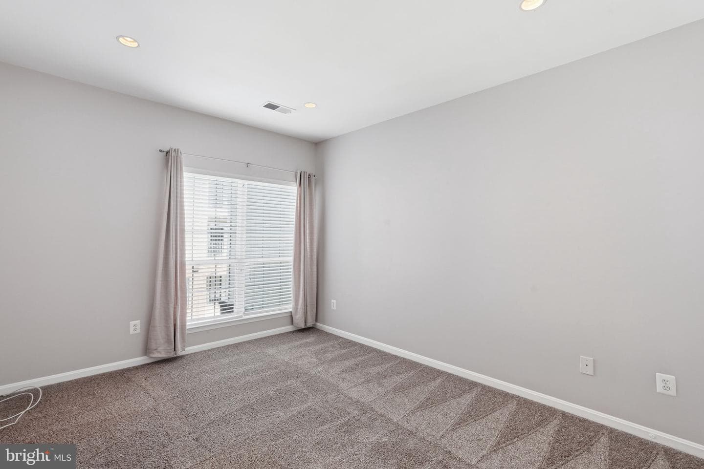 4850 Eisenhower Avenue #316 photo 17