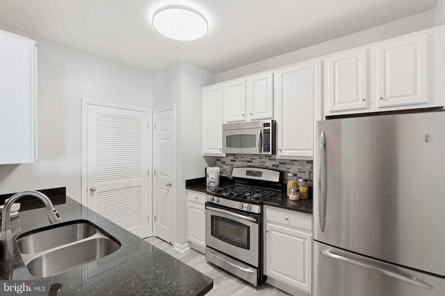 4850 Eisenhower Avenue #316 photo 8