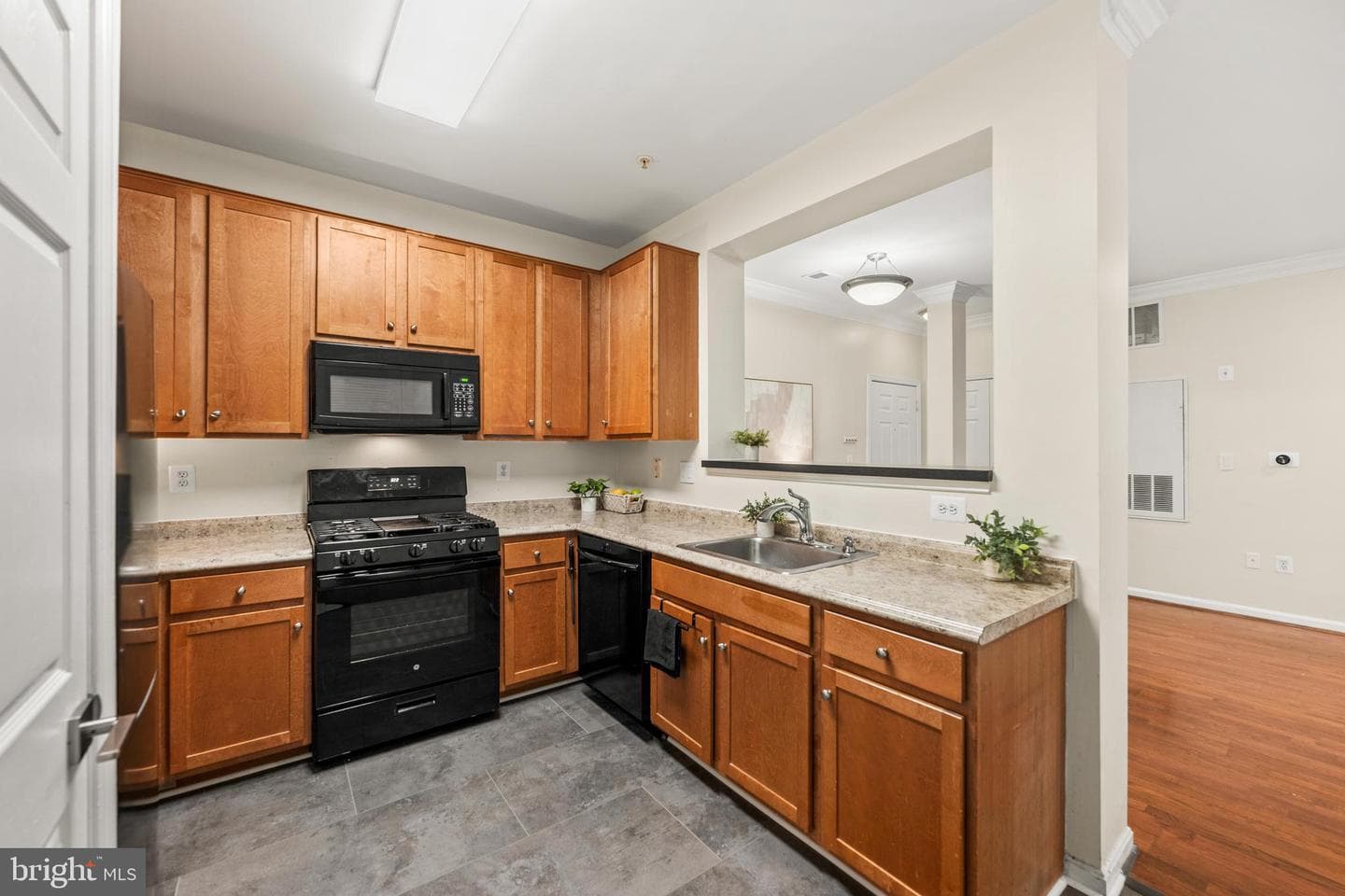 4854 Eisenhower Avenue #157 photo 8