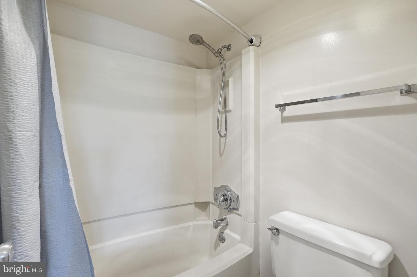 309 Yoakum Parkway #603 photo 31