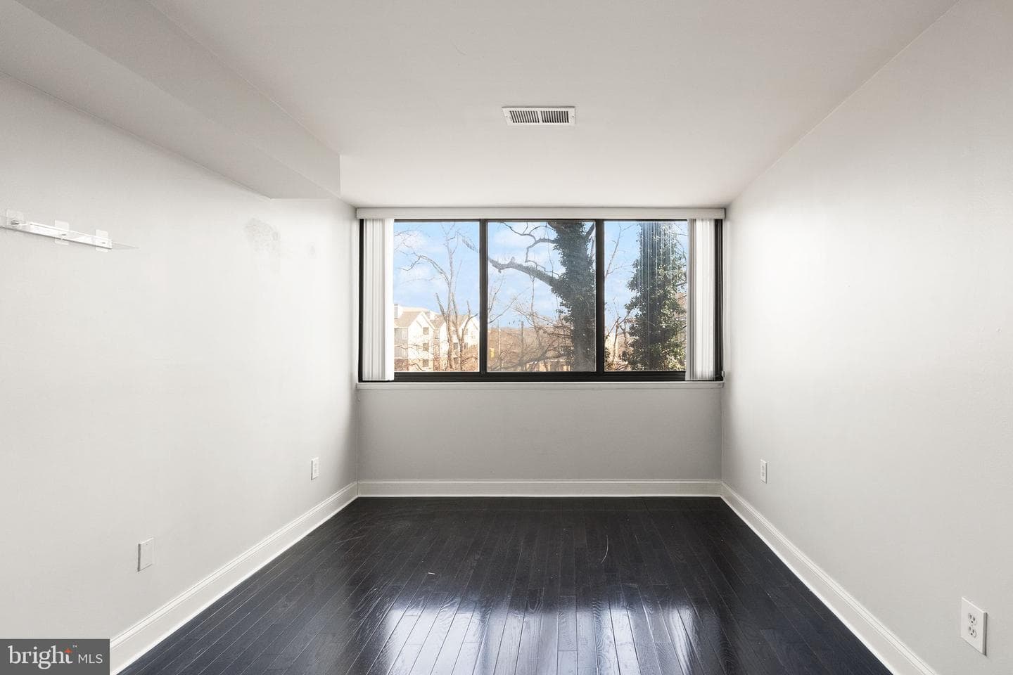 8 S Van Dorn Street #201 photo 23