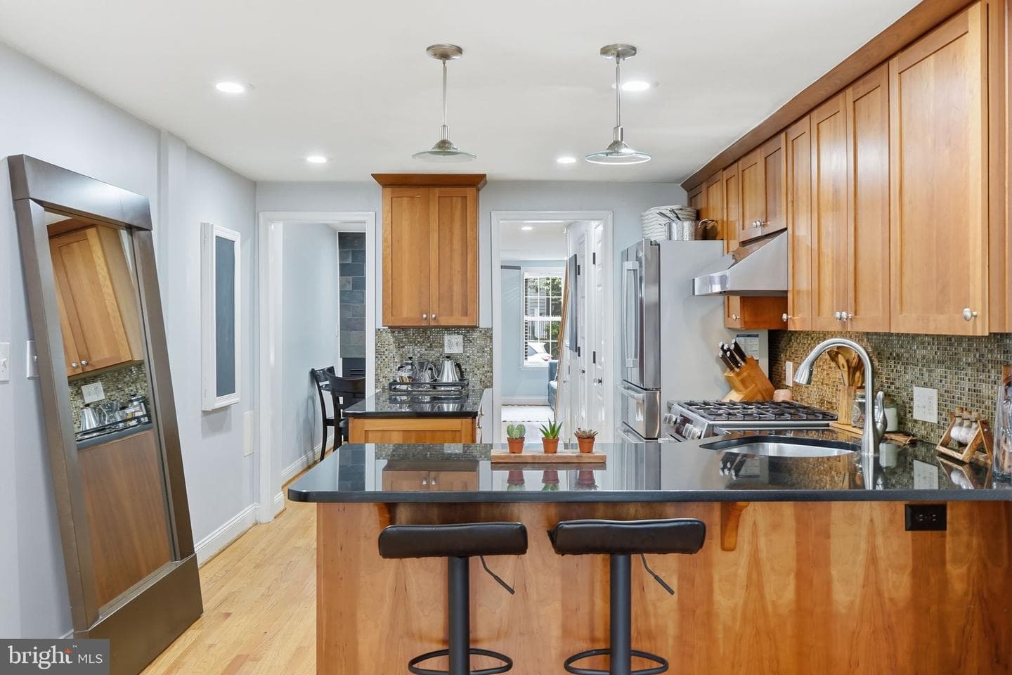 628 S Saint Asaph Street photo 11