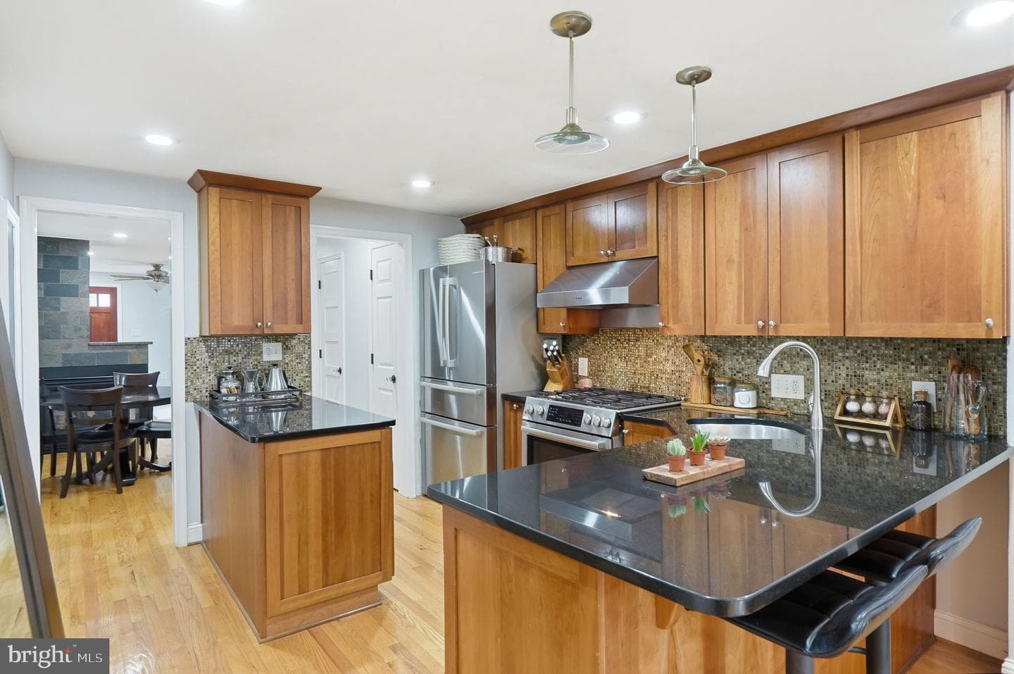 628 S Saint Asaph Street photo 14