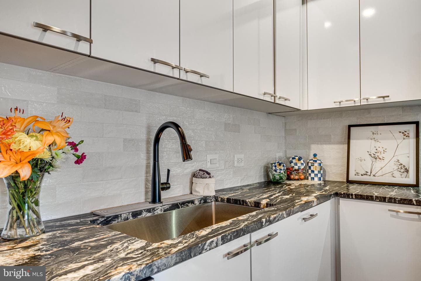 515 N Washington Street #307 photo 13