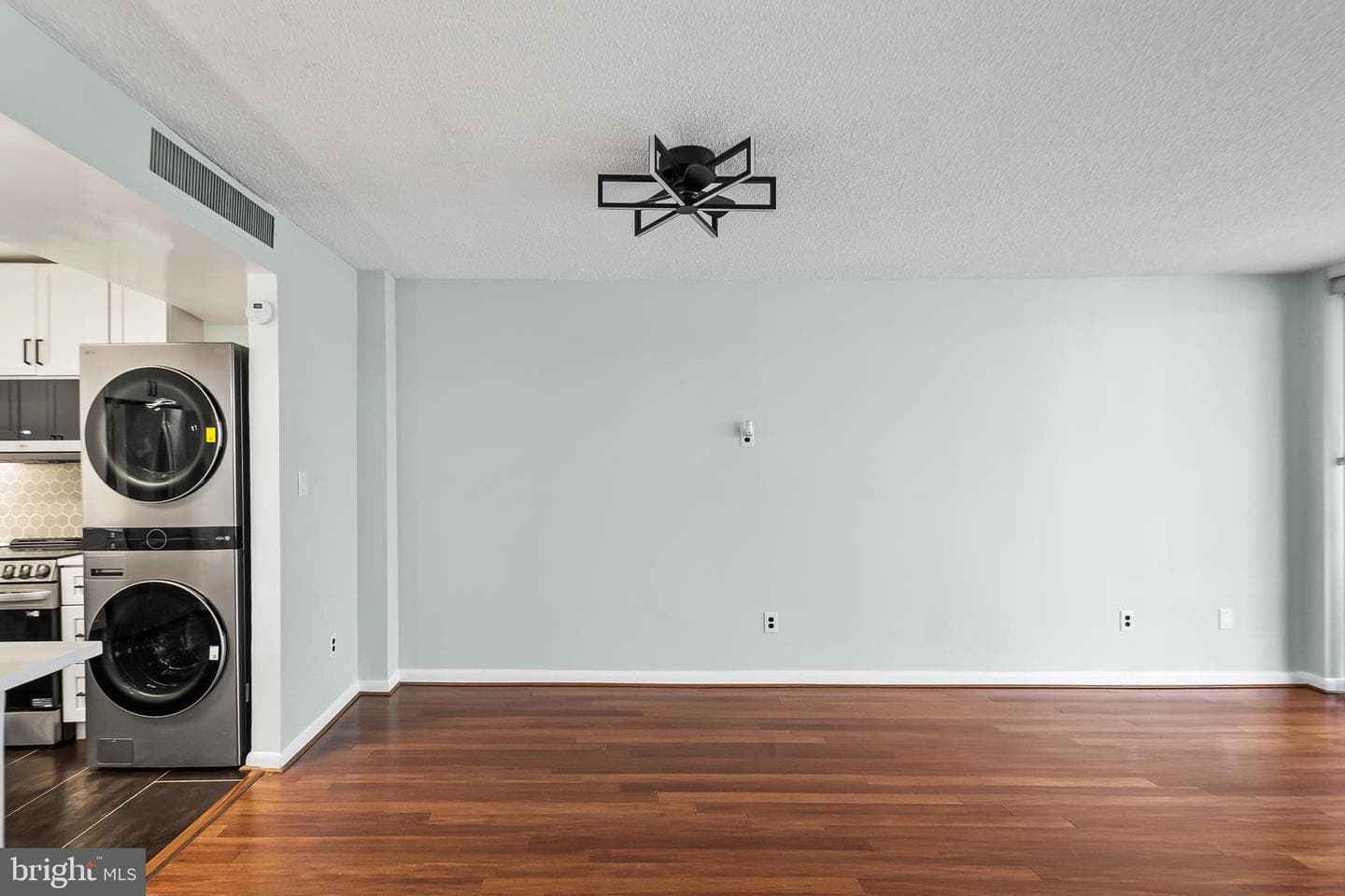 6301 Stevenson Avenue #406 photo 15