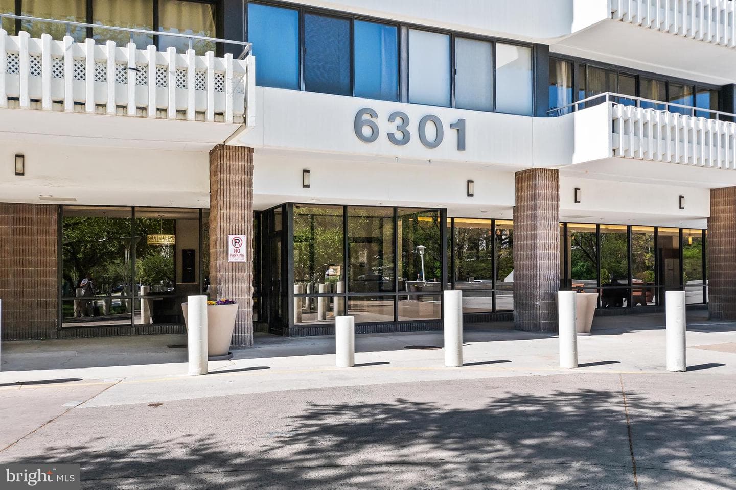 6301 Stevenson Avenue #406 photo 2