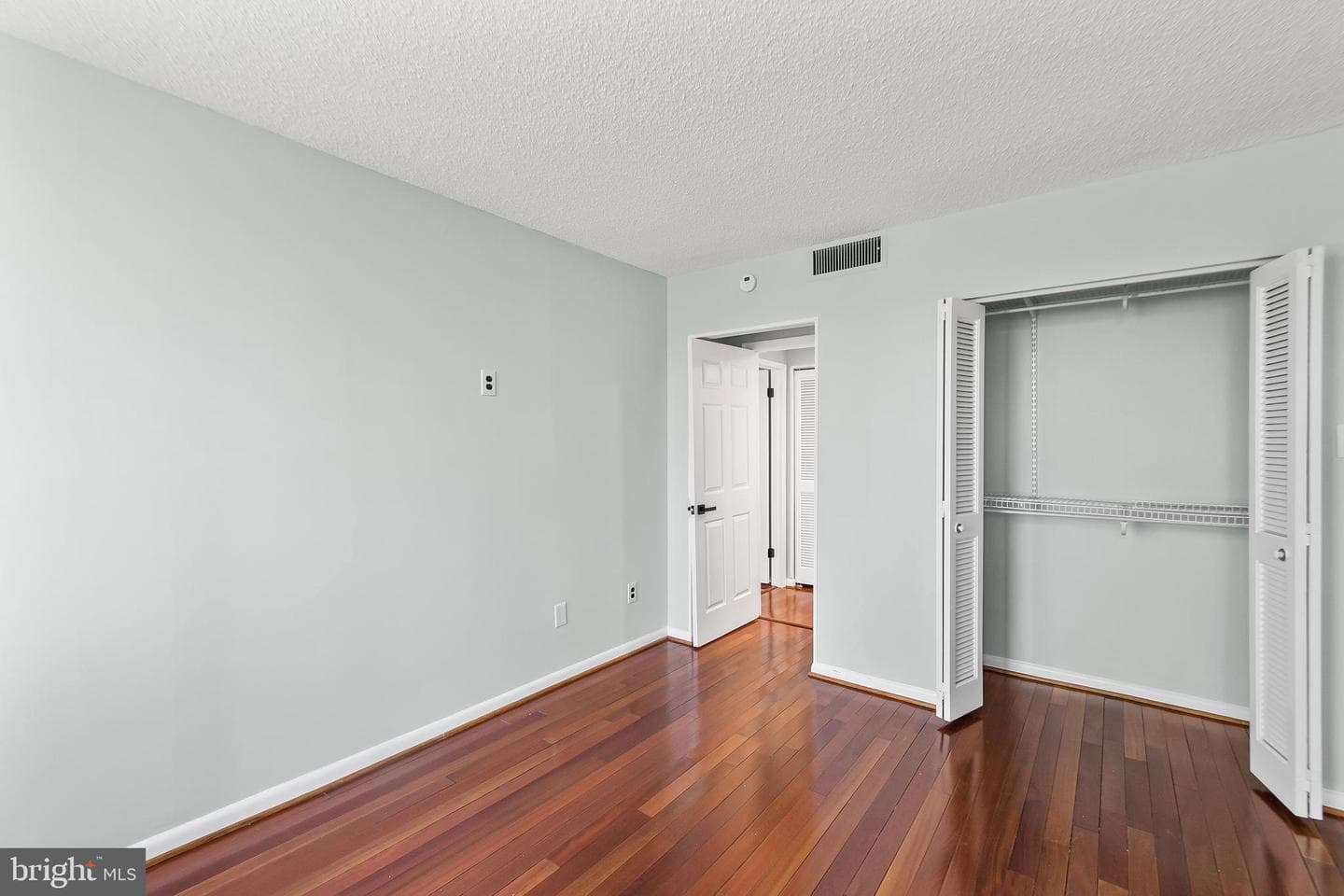 6301 Stevenson Avenue #406 photo 23