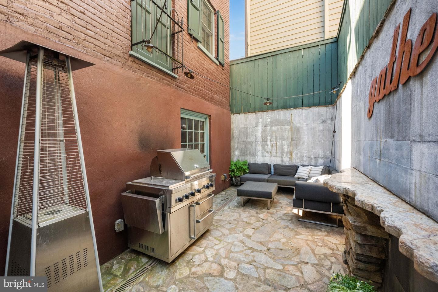 403 S Fairfax Street photo 56