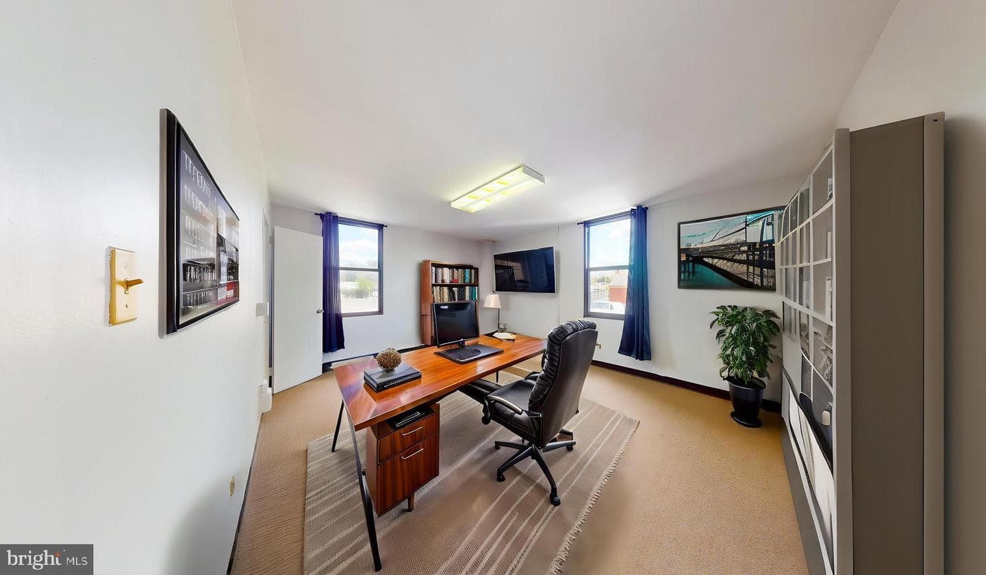 4600 Duke Street #419 / 420 photo 9