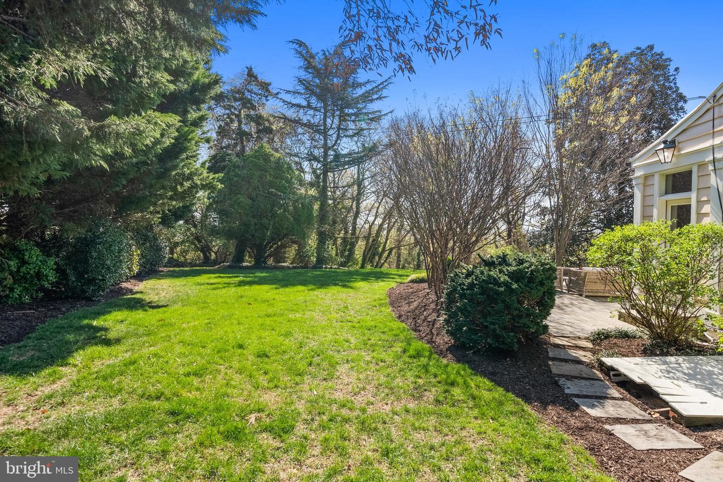 2307 Russell Road photo 73