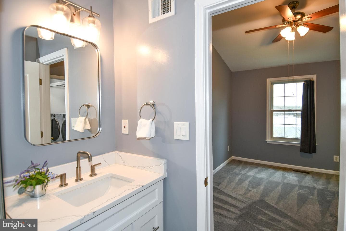 1809 Kenwood Avenue #301 photo 28