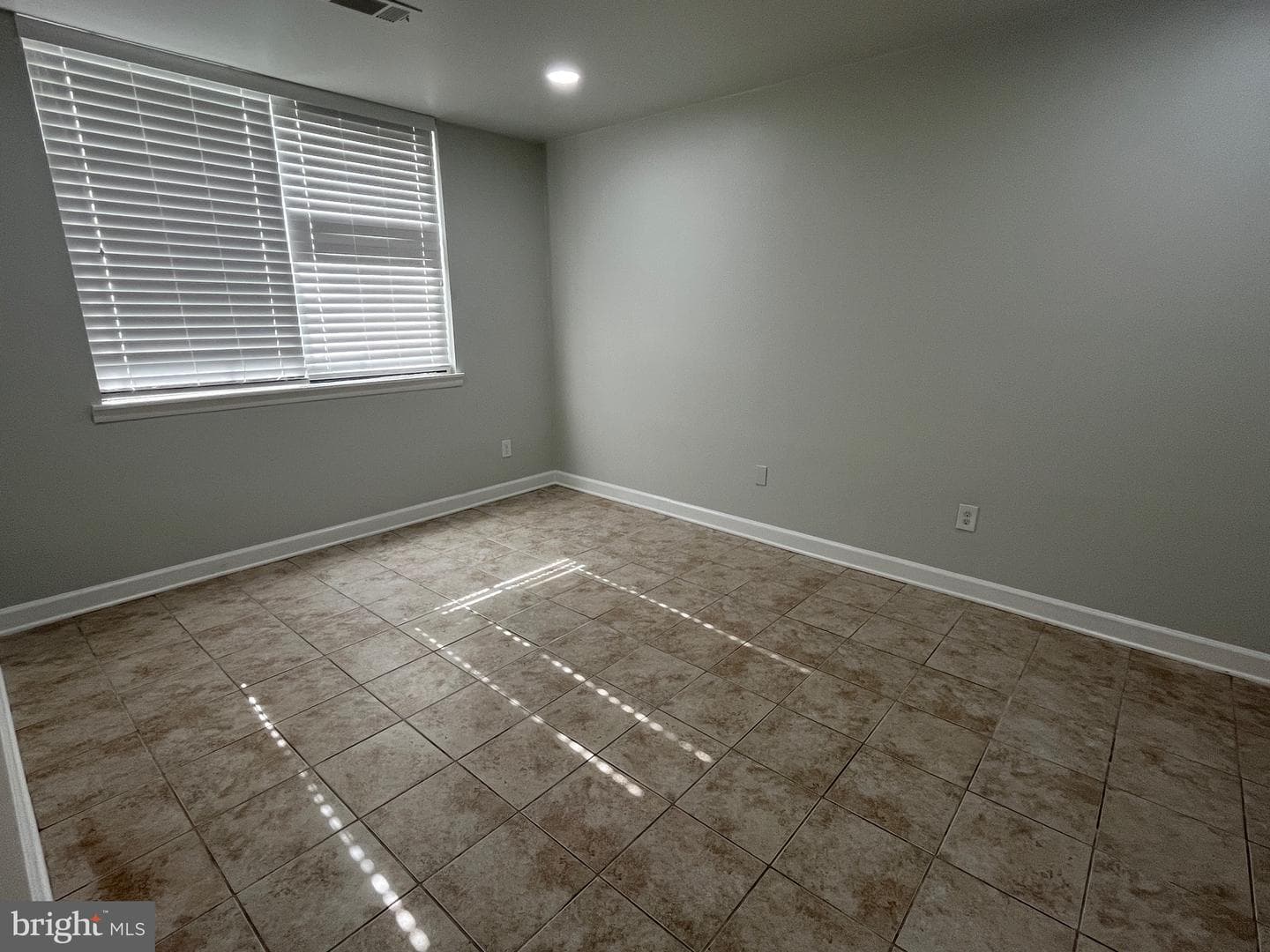 519 N Armistead Street #t1 photo 11