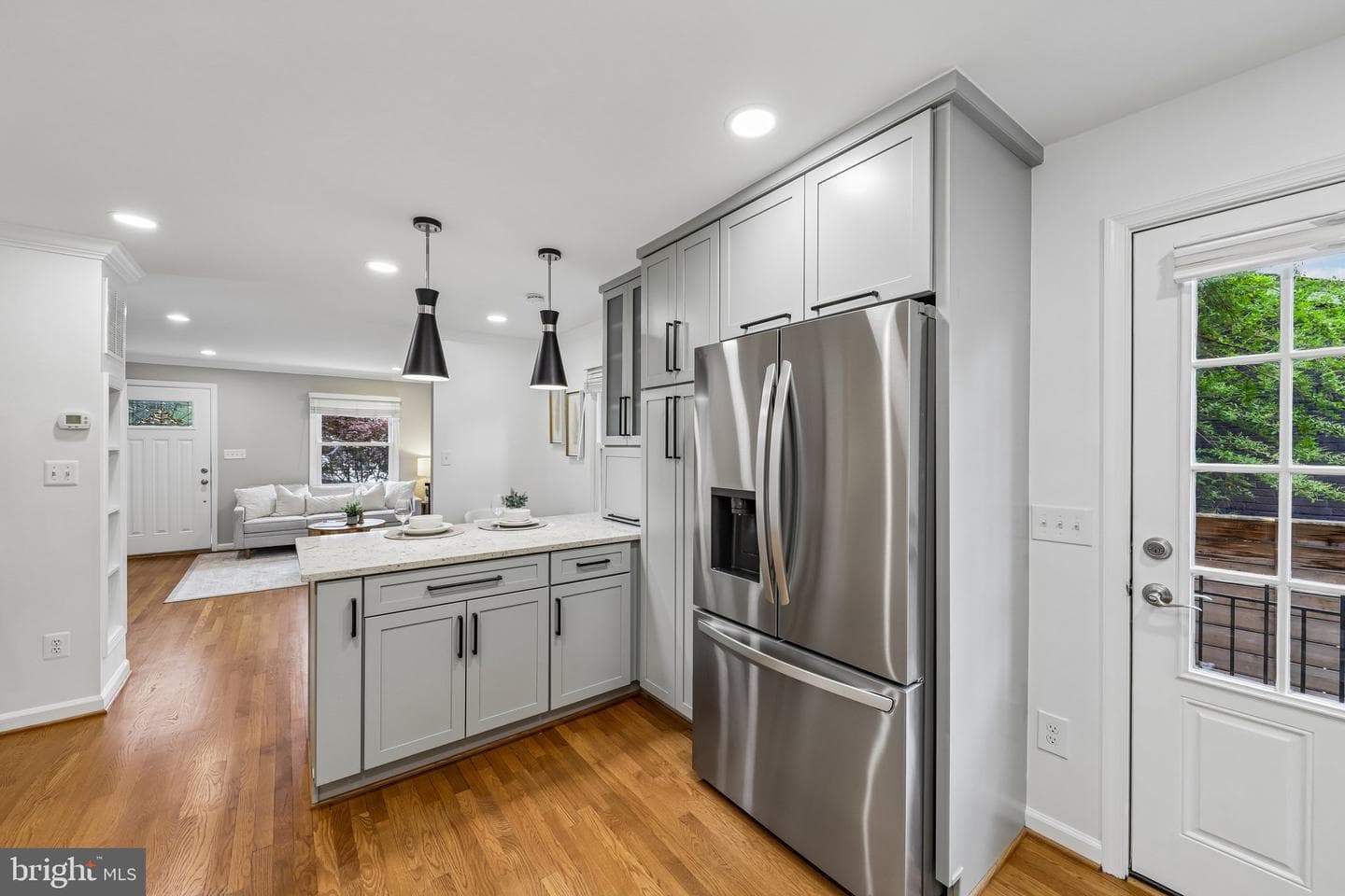 305 Ashby Street photo 14