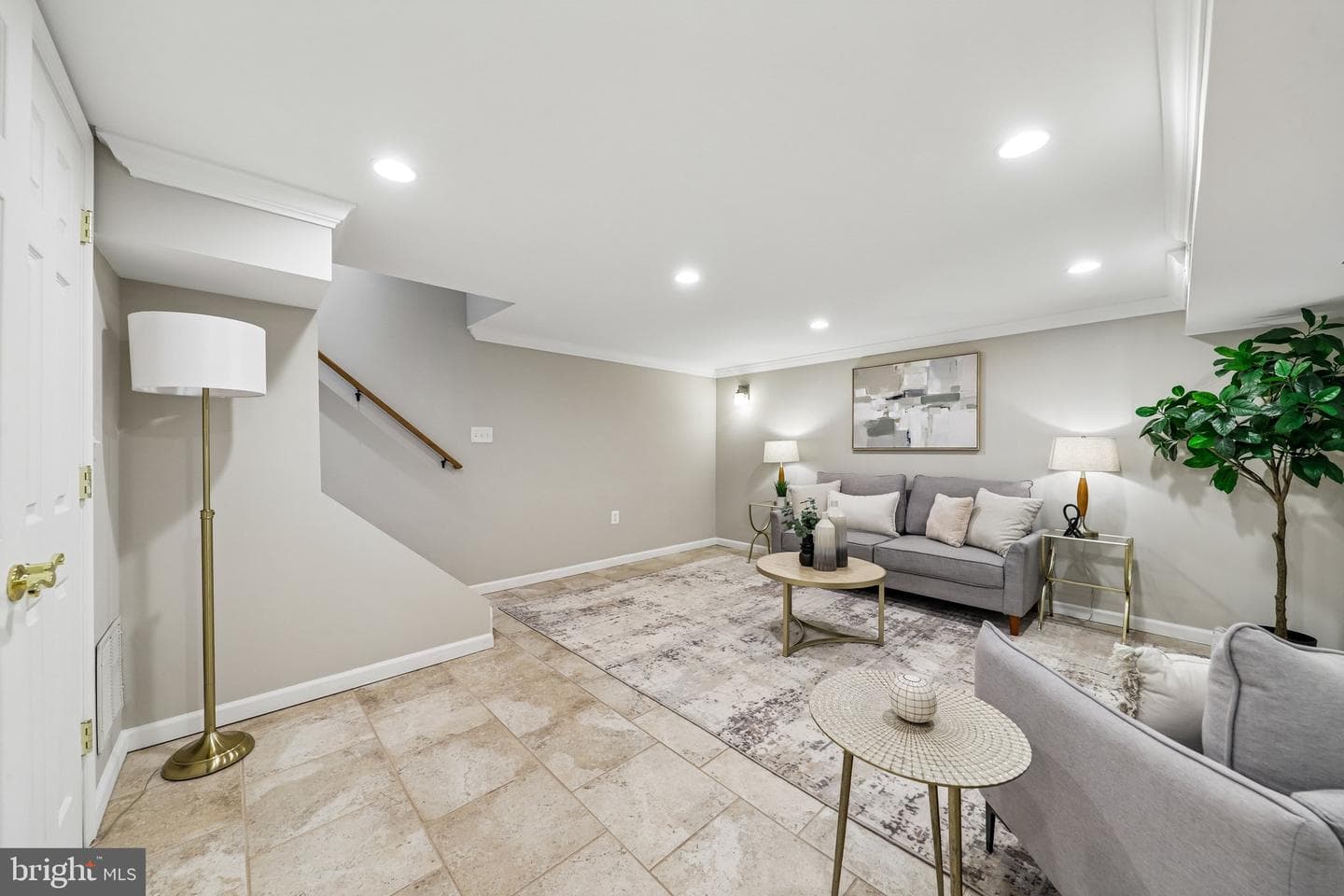 305 Ashby Street photo 36