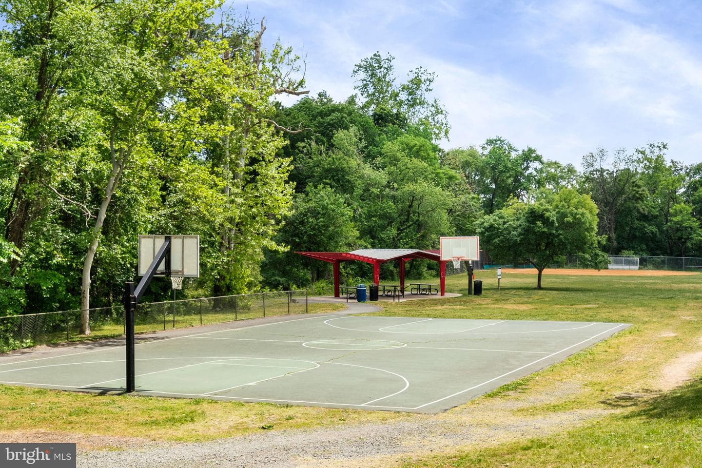 205 Skyhill Road #8 photo 38