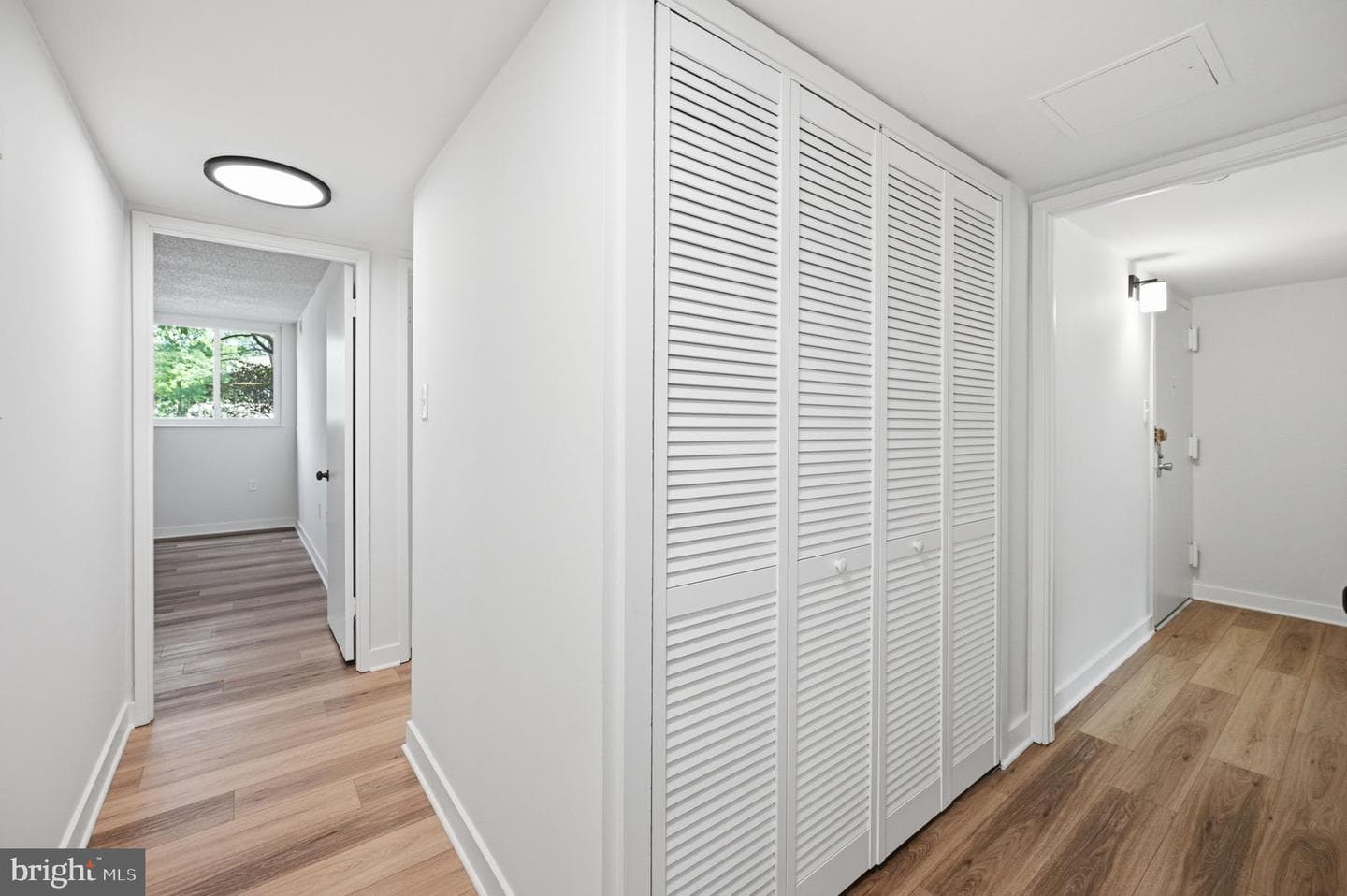 5180 Maris Avenue #101 photo 22