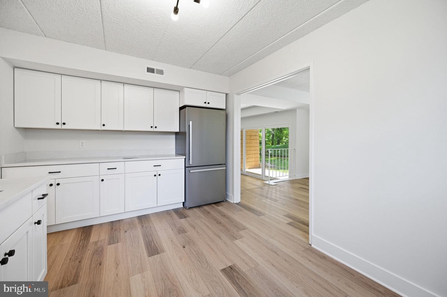 5180 Maris Avenue #101 photo 3