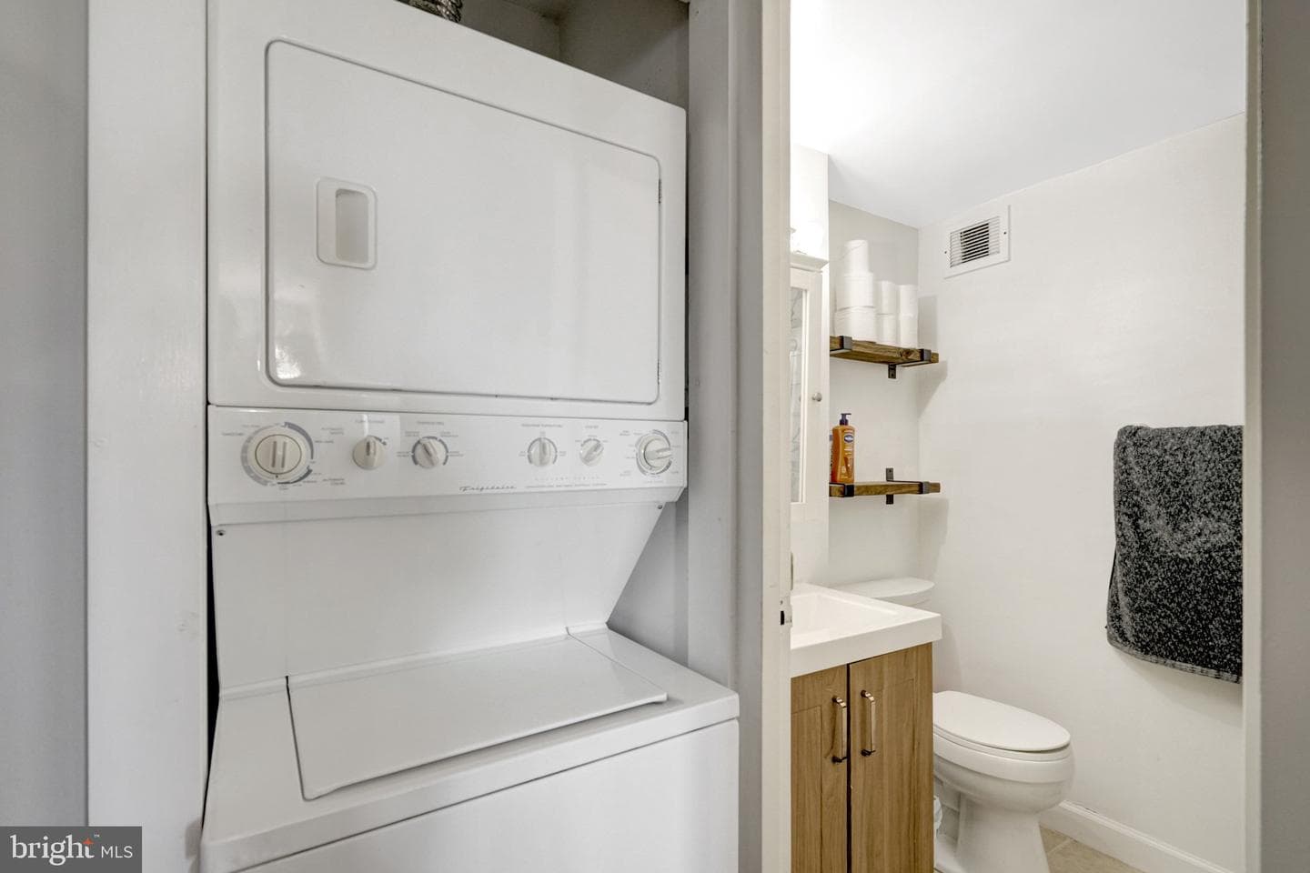 5340 Holmes Run Parkway #919 photo 14