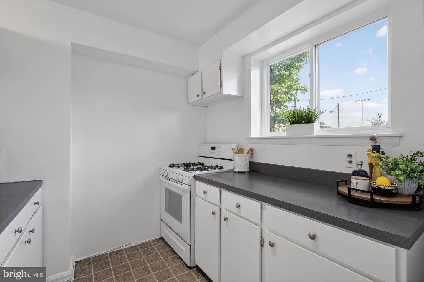 3772 Keller Avenue photo 13