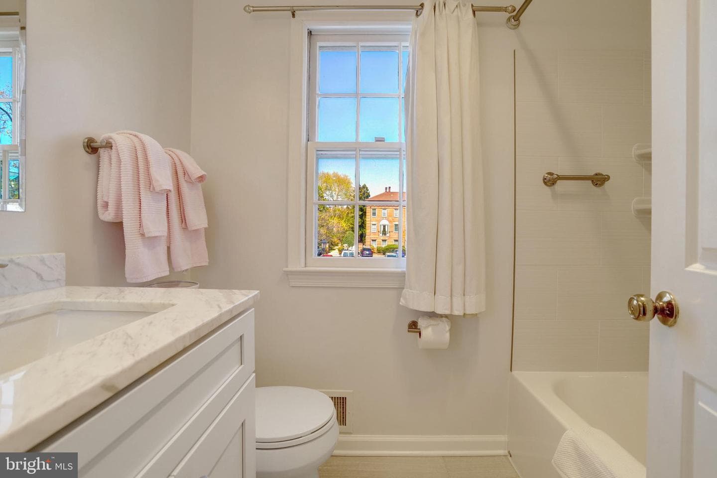 402 Second Street photo 33