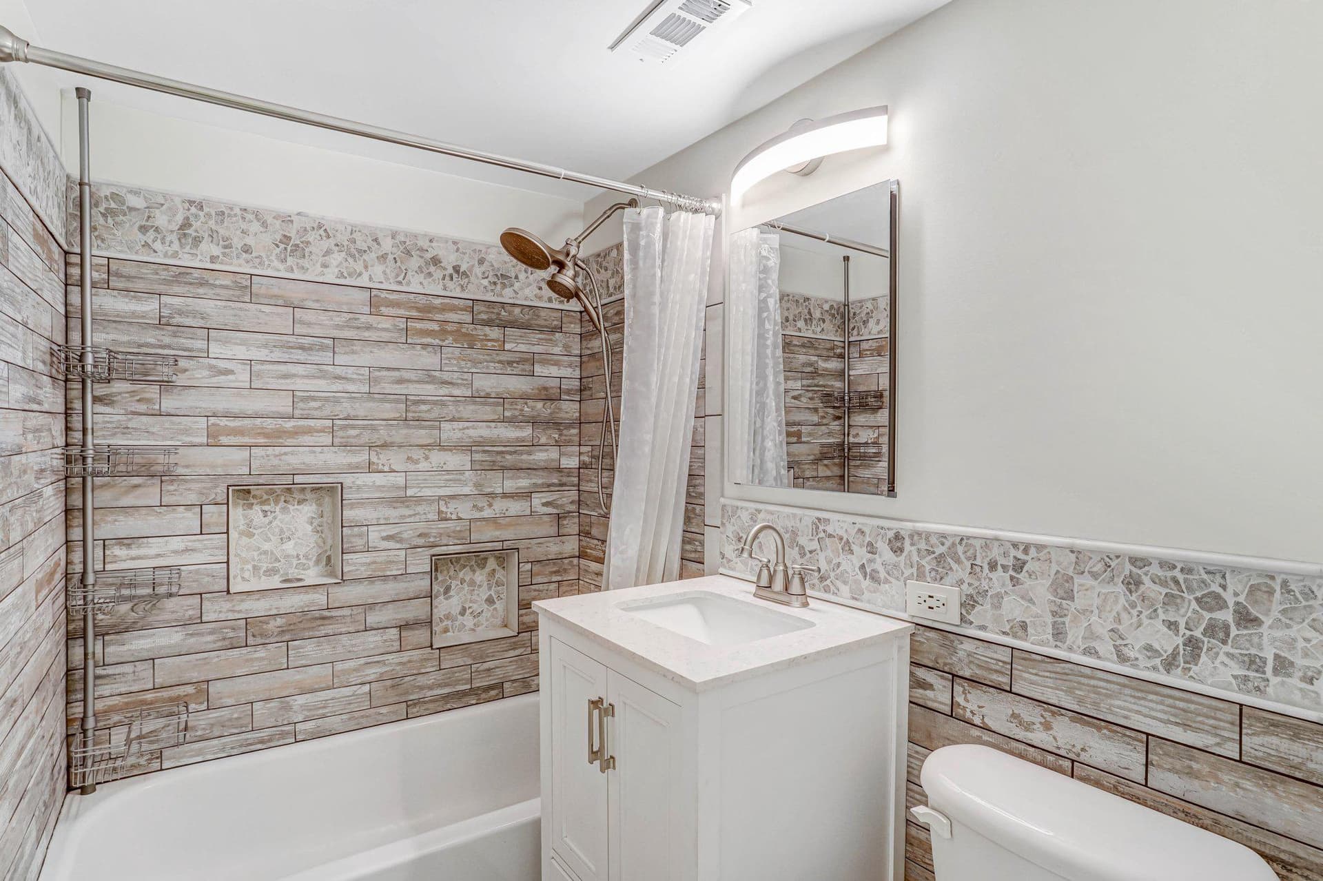 1313 N Van Dorn Street photo 21