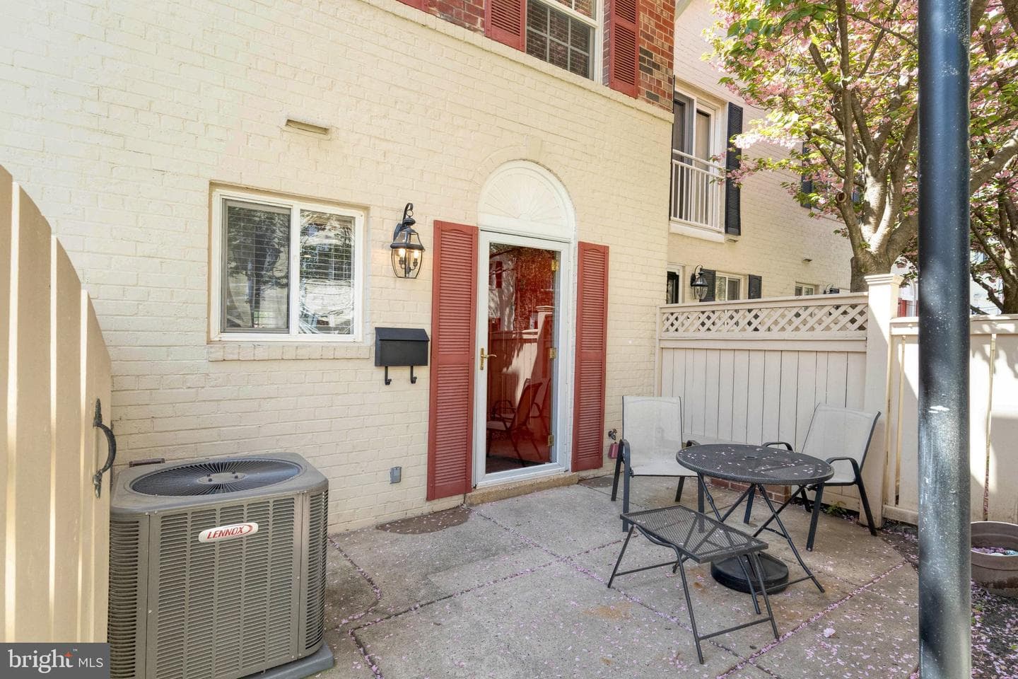1313 N Van Dorn Street photo 3